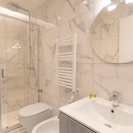 Modern & Stylish Near Isola & Central Station Milan Exterior photo
